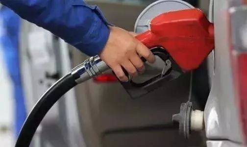 寶坻9月30日消費(fèi)市場(chǎng)觀察 假日經(jīng)濟(jì)升溫，商品零售貿(mào)易迎來小高峰